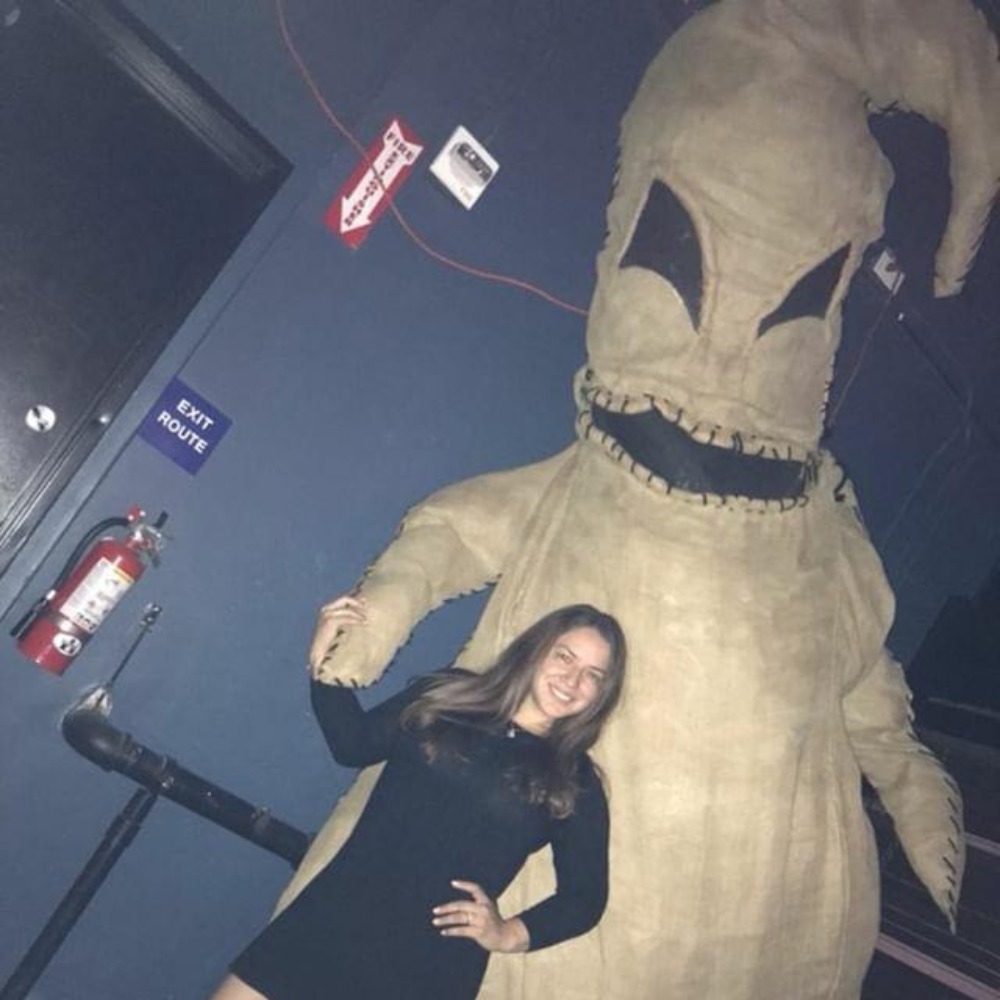 Meet your Posher, Cynthia